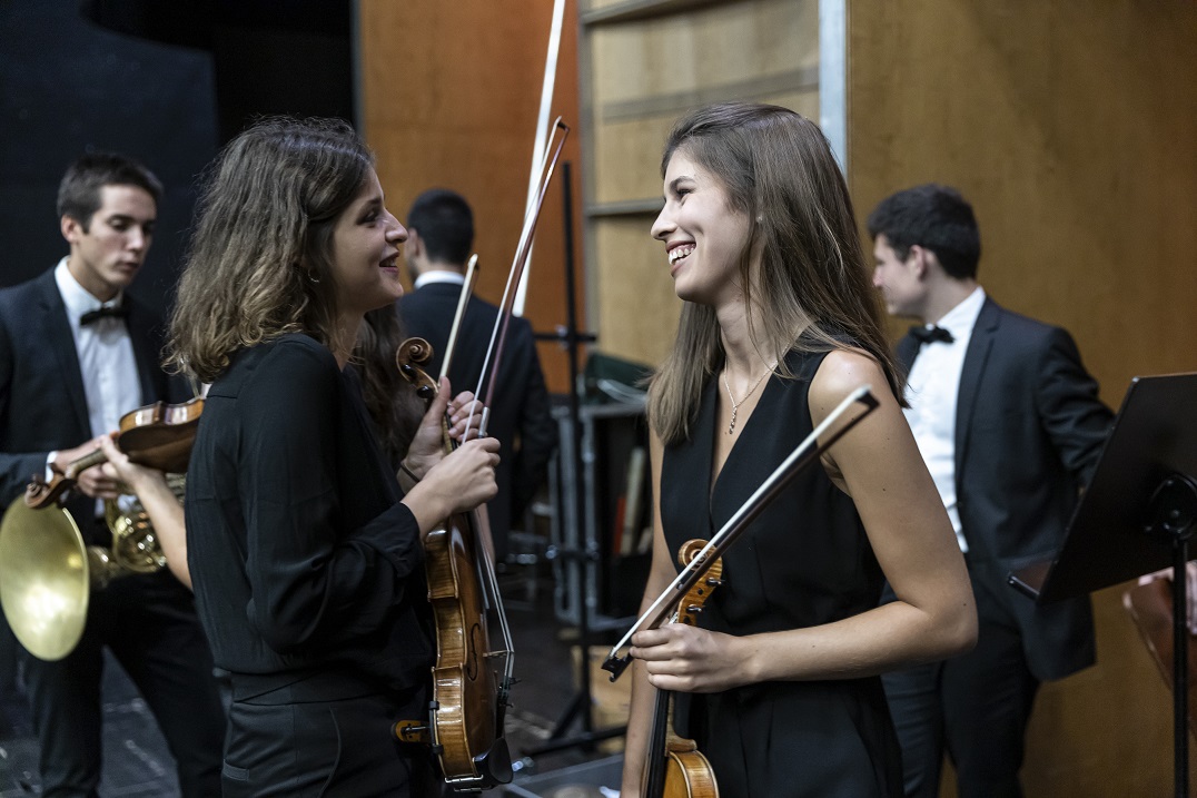 //gmjo.at/wp-content/uploads/2021/03/HQ-BZF-19-_63A6624_small_c-Bolzano-Festival-Bozen-Luca-Guadagnini.jpg