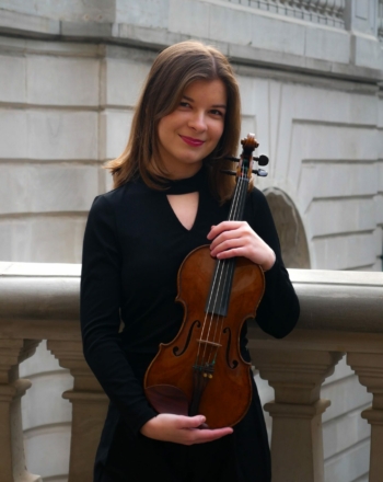 Adamczyk, Dominika